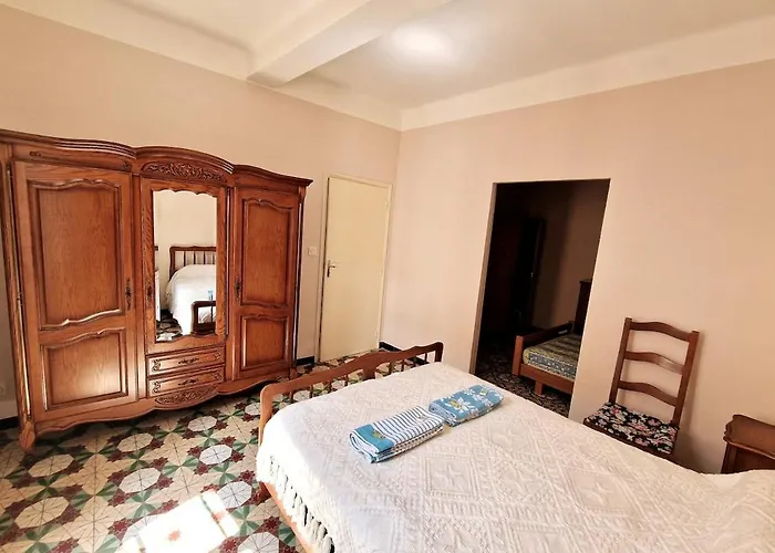 Charming Air-conditioned Ferienhaus Paulhan
